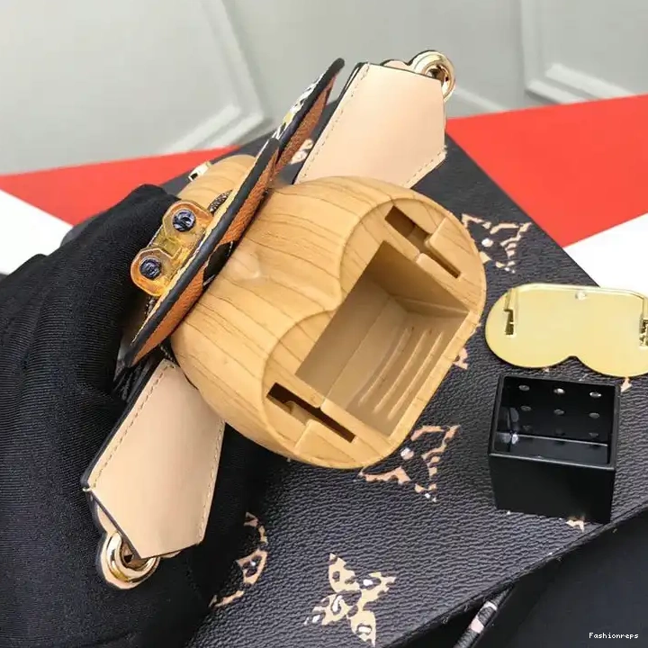 Fashionrepsfam ru Bags LV 20B570275 0824